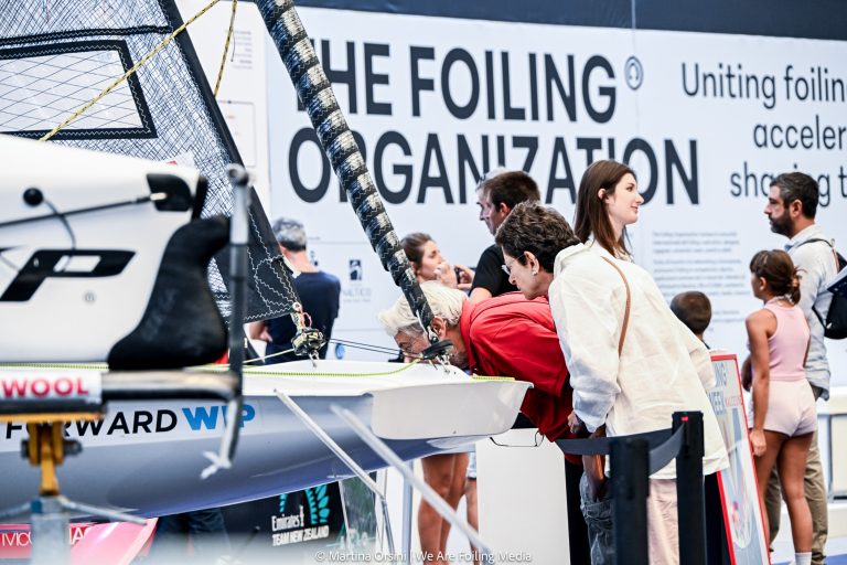 THE FOILING ORGANIZATION AT THE GENOA INTERNATIONAL BOAT SHOW: INDUSTRY, SPORT AND INNOVATION FOR THE FUTURE OF BOATING